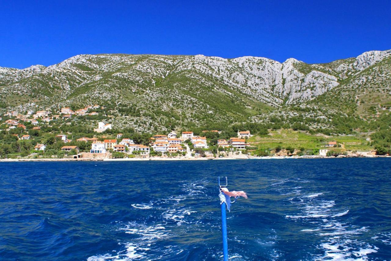 Apartments By The Sea Zavala, Hvar - 553 Jelsa  Zewnętrze zdjęcie