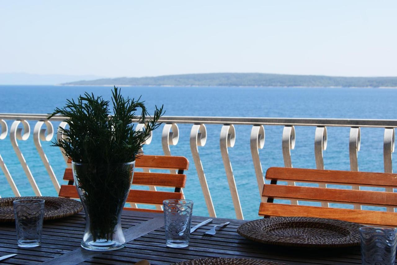 Apartments By The Sea Zavala, Hvar - 553 Jelsa  Zewnętrze zdjęcie
